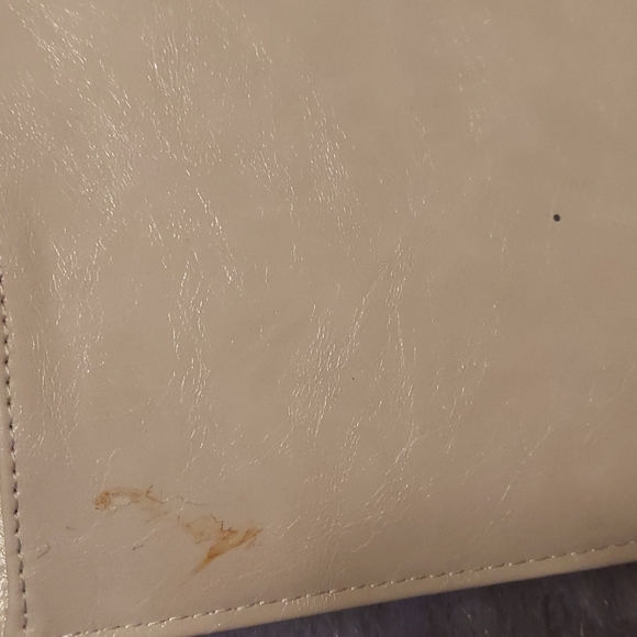 Beige Clutch - Picture 6 of 9